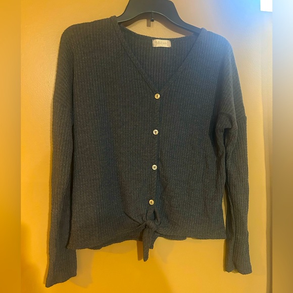 Alter'd State cute button up shirt with tie in the front. - Picture 1 of 3